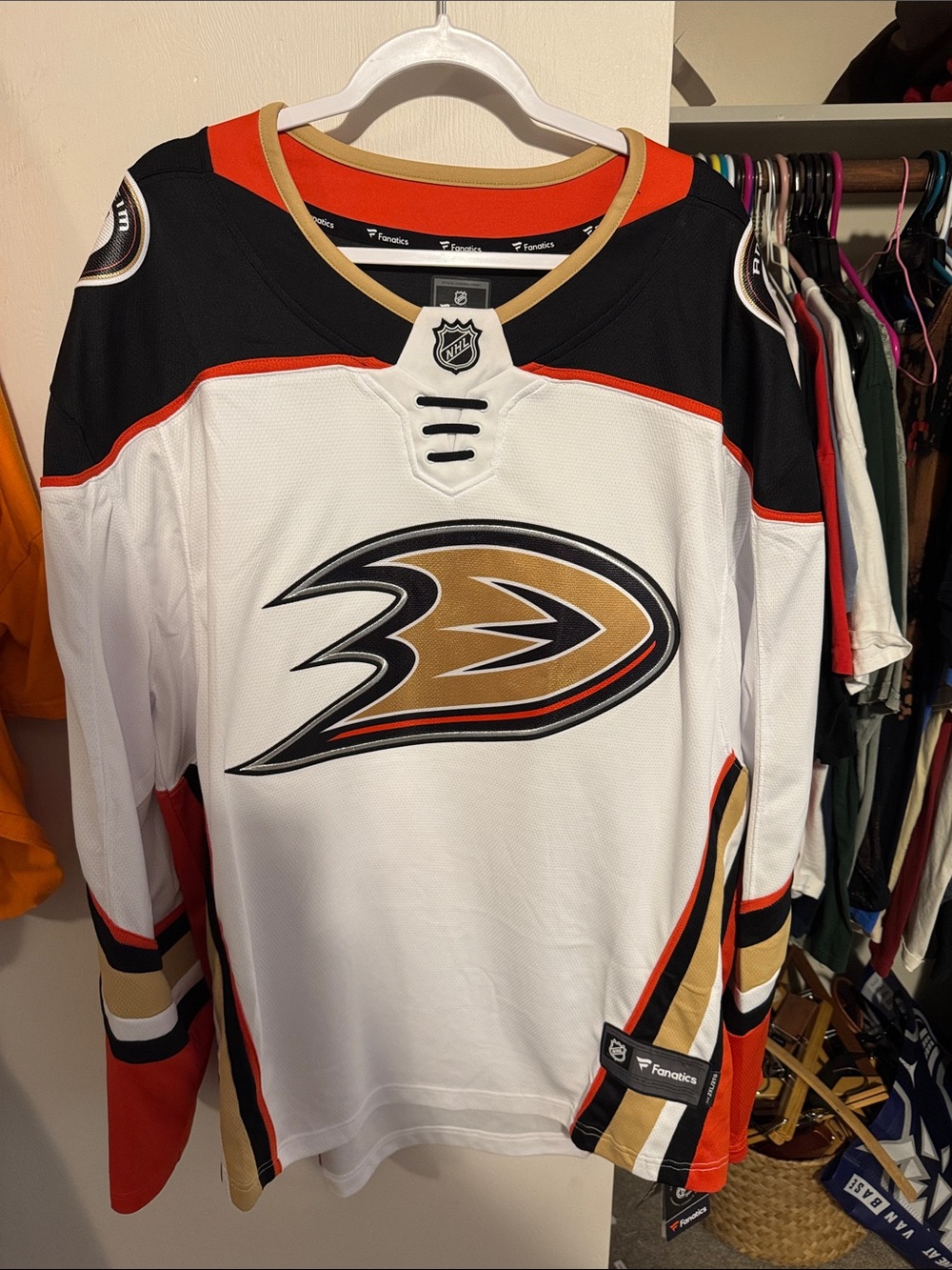 Anaheim Ducks NHL hockey jersey